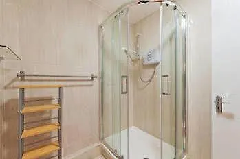 Townsend Apartment *